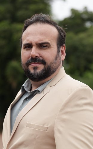 Vinicius Santucci — Psicólogo clínico, autor do Fala no Alvo